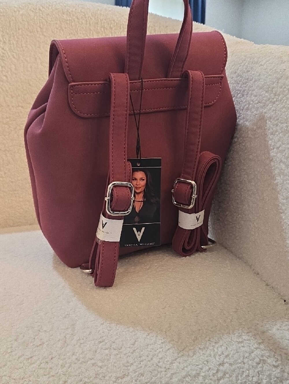 Elegant Mauve Mini Backpack with Turn-Lock Closure - Picture 2 of 6